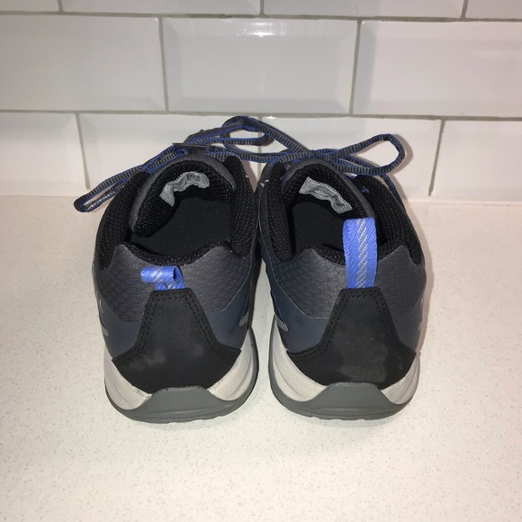 Merrell women’s trail shoes size 8.5 - Picture 3 of 6